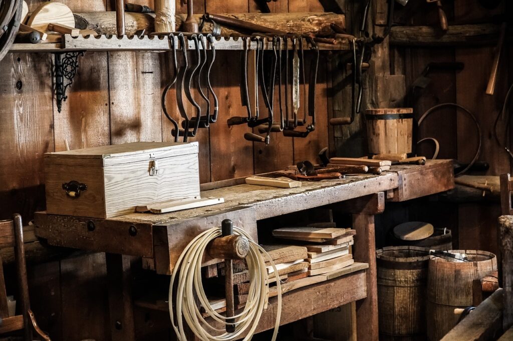 woodworking, workbench, workshop-6637681.jpg